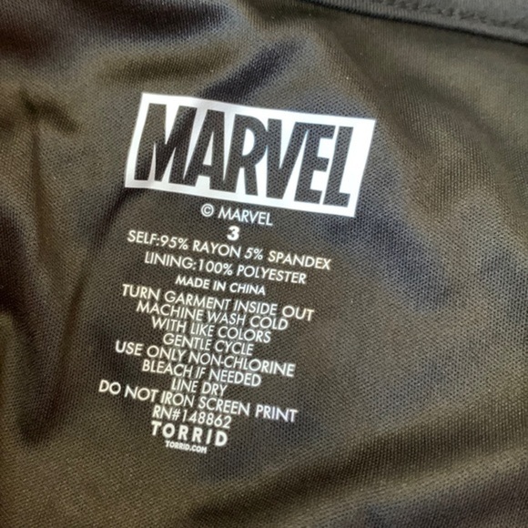 Torrid Marvel Deadpool Black & Red Romper NWT - Picture 7 of 8